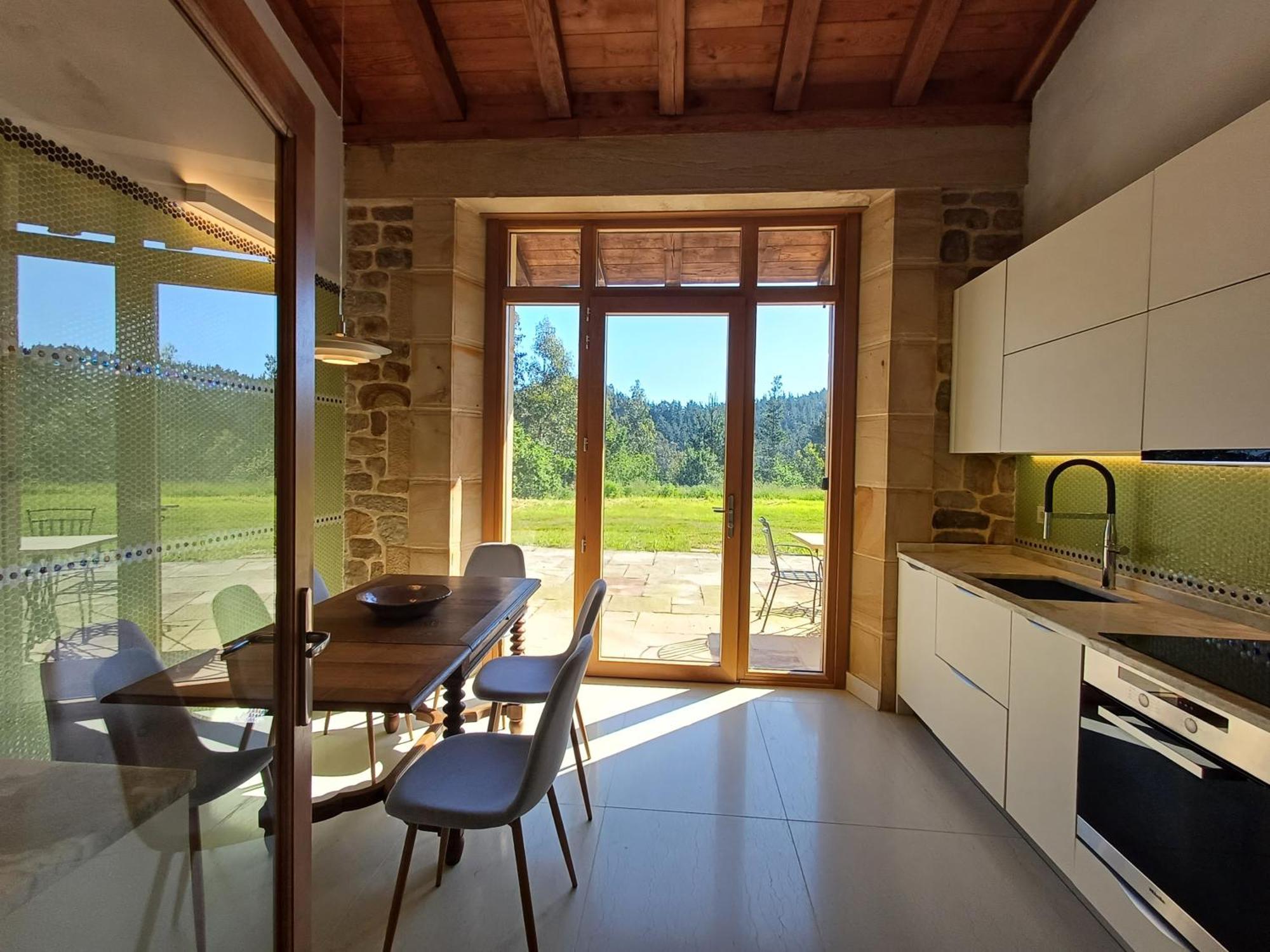 Amplio Apartamento Con Jardin En Villa Haritza Con Vistas Al Mar Ea Exterior photo